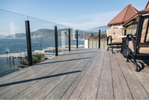 Luxury vinyl decking i2M